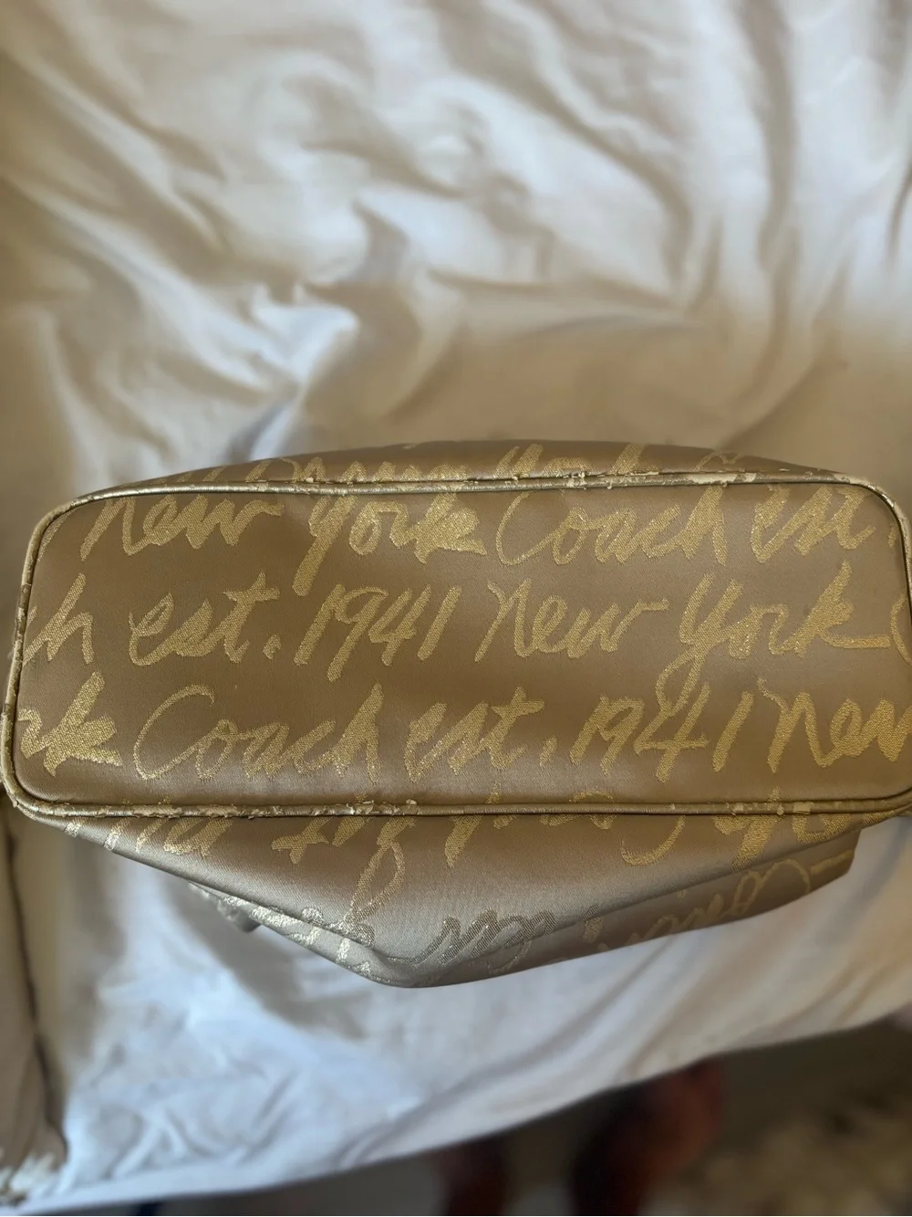 Coach poppy signature